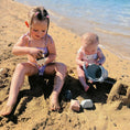 Load image into Gallery viewer, Ellie Silicone Beach Toy Set