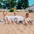 Load image into Gallery viewer, Ellie Silicone Beach Toy Set
