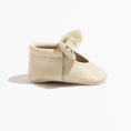 Load image into Gallery viewer, Birch Knotted Bow Baby Shoe
