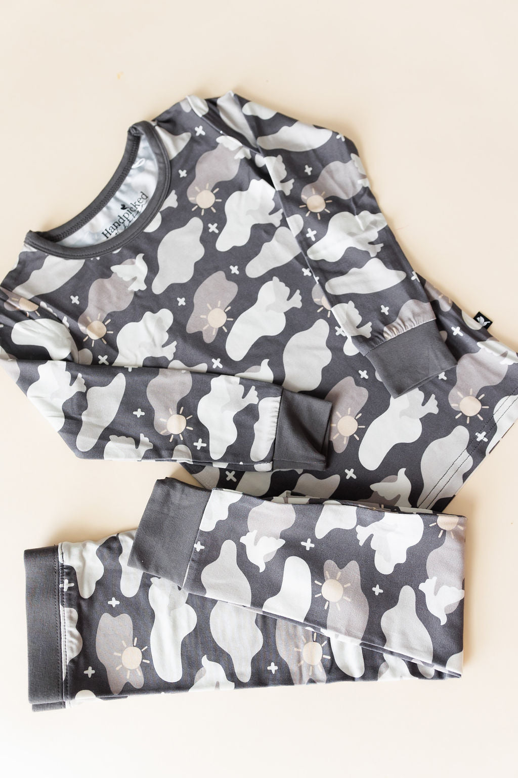 Creed Camo Two-Piece Set – Ultra-Soft Bamboo Kids Outfit with Trendy Camo Print"