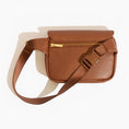 Load image into Gallery viewer, Cognac Classic Park Pack
