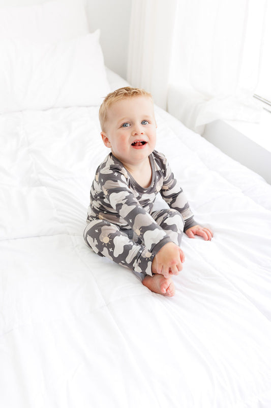 Creed Camo Two-Piece Set – Ultra-Soft Bamboo Kids Outfit with Trendy Camo Print"