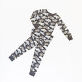 Load image into Gallery viewer, Creed Camo Two-Piece Set – Ultra-Soft Bamboo Kids Outfit with Trendy Camo Print"
