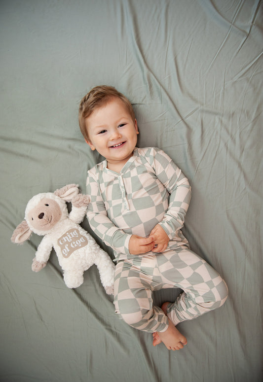 Ivy Wavy Checkers Two-Piece Set – Ultra-Soft Bamboo Kids Outfit with Trendy Checkered Print
