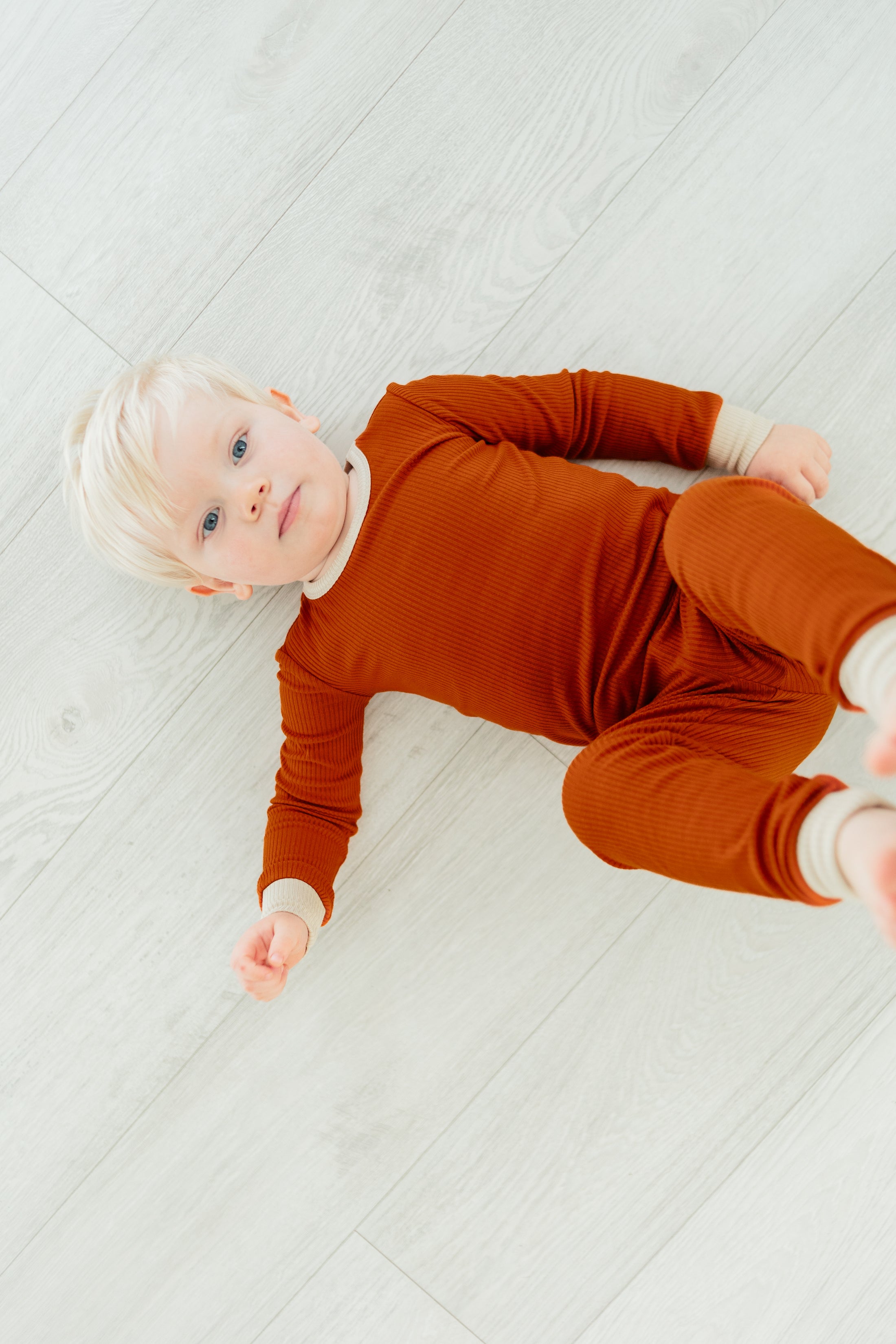 Rust Ribbed Two-Piece Set – Ultra-Soft Bamboo Outfit for Kids with Long Sleeve Top and Matching Pants