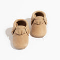 Load image into Gallery viewer, Weathered Brown Moccasin Baby Shoe
